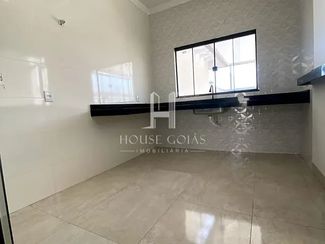 Casa com 150m² 3 quartos e 1 banheiro, à venda, no bairro Jardim Itaipu em Goiânia