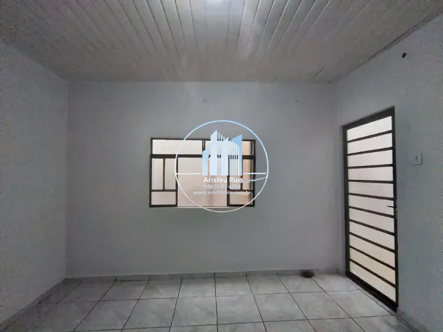Casa com 197m² 2 quartos e 2 banheiros, à venda, no bairro São Geraldo em Pouso Alegre