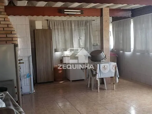 Casa com 148m² 3 quartos e 3 banheiros, à venda, no bairro Veloso em Osasco