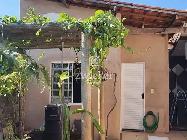Casa com 200m² 3 quartos e 2 banheiros, à venda, no bairro Conjunto Habitacional Presidente Eurico Gaspar Dutra em Bauru