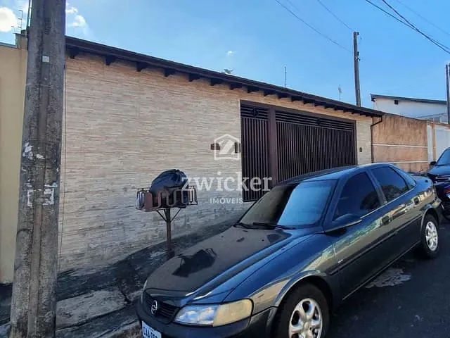 Casa com 200m² 3 quartos e 2 banheiros, à venda, no bairro Conjunto Habitacional Presidente Eurico Gaspar Dutra em Bauru