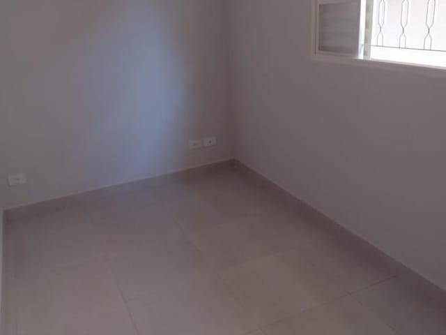 Casa com 140m² 2 quartos e 2 banheiros, à venda, no bairro Loteamento Vila Neide em Taubaté