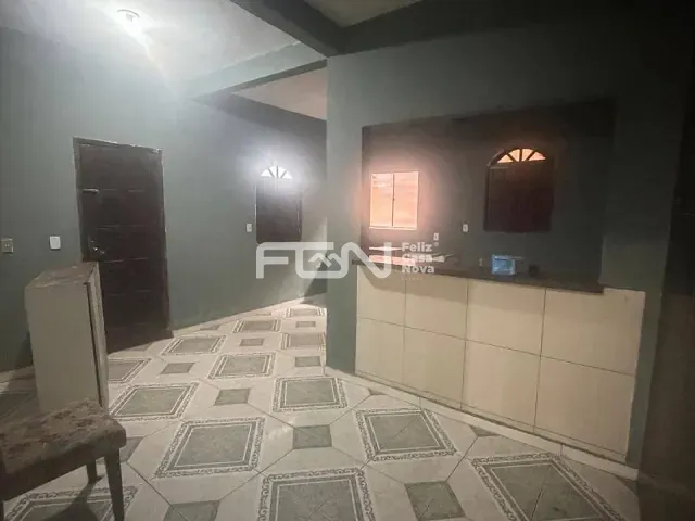 Casa 2 quartos e 2 banheiros, à venda ou para alugar, no bairro Nova Vitória em Camaçari