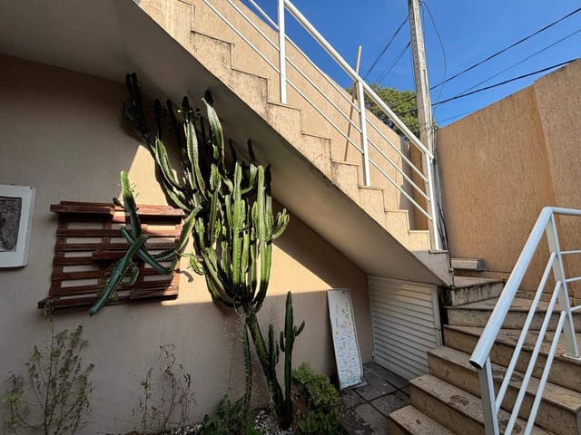 Casa 4 quartos e 4 banheiros, à venda, no bairro Miramar em Macaé