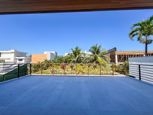 Casa com 866m² 6 quartos e 9 banheiros, à venda, no bairro Barra da Tijuca em Rio de Janeiro
