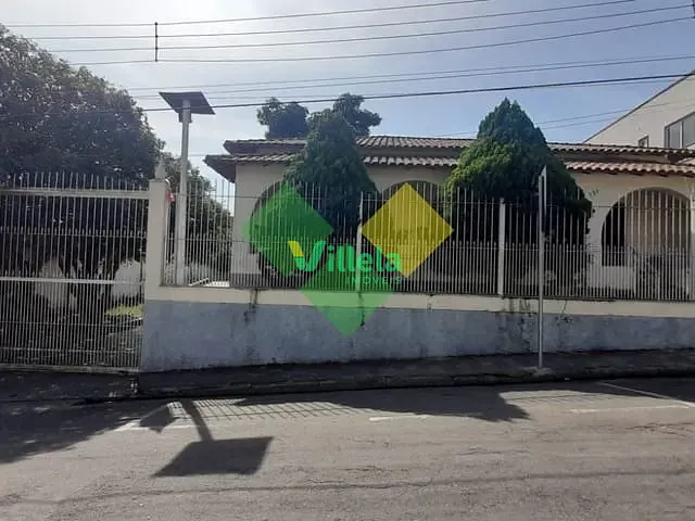 Casa com 965m², à venda, no bairro Centro em Itaquaquecetuba