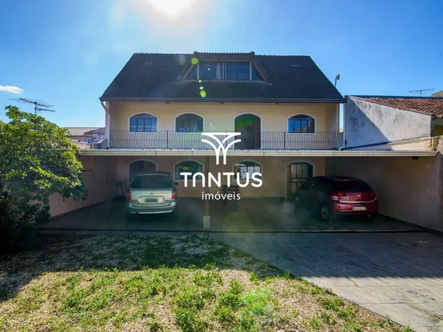 Casa com 336m² 4 quartos e 3 banheiros, à venda, no bairro Centro em Pinhais