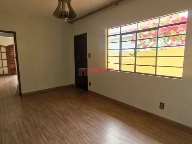 Casa 3 quartos e 2 banheiros, à venda, no bairro Vila Baeta Neves em São Bernardo do Campo