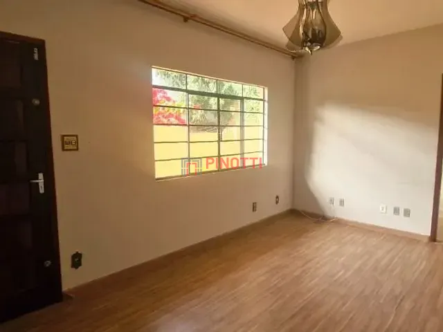 Casa 3 quartos e 2 banheiros, à venda, no bairro Vila Baeta Neves em São Bernardo do Campo