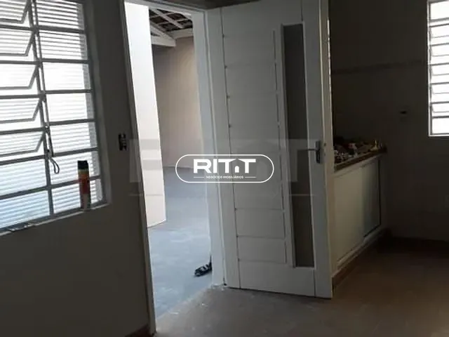 Casa com 303m² 3 quartos e 2 banheiros, à venda, no bairro Jardim Nossa Senhora Auxiliadora em Campinas