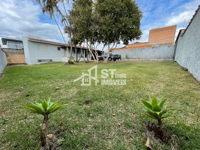 Casa com 500m² 1 quarto e 1 banheiro, à venda, no bairro Jardim Panorama em Andradas