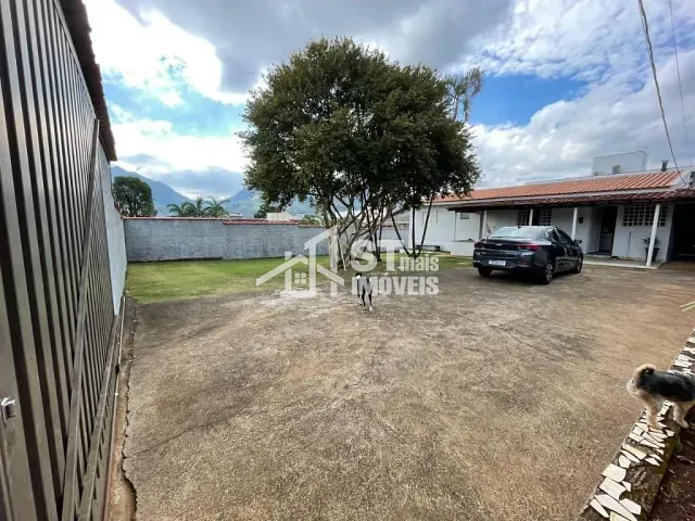 Casa com 500m² 1 quarto e 1 banheiro, à venda, no bairro Jardim Panorama em Andradas