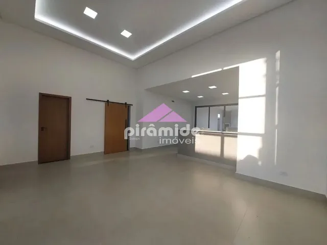 Casa com 275m² 3 quartos e 2 banheiros, à venda, no bairro Floresta em São José Dos Campos