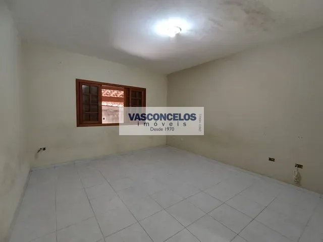 Casa com 172m² 2 quartos e 3 banheiros, à venda, no bairro Jardim São Judas Tadeu em São José dos Campos