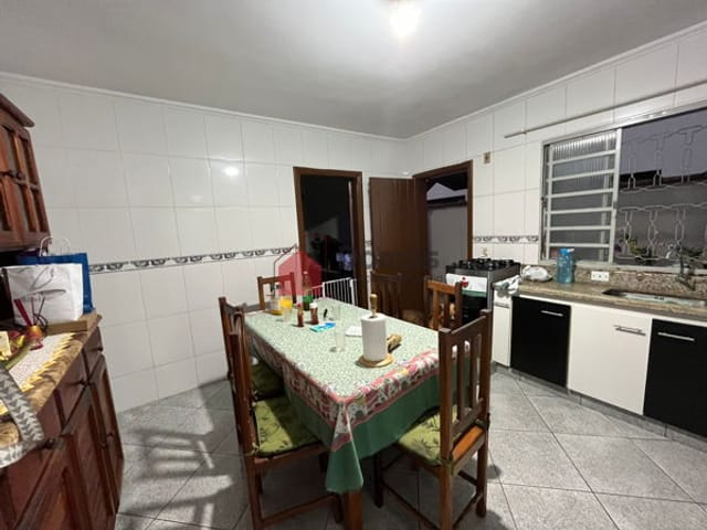 Casa 3 quartos e 3 banheiros, à venda, no bairro Parque das Nações em Pindamonhangaba