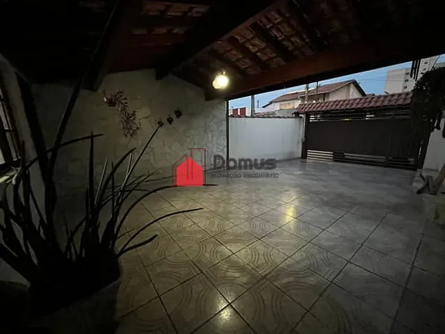 Casa 3 quartos e 3 banheiros, à venda, no bairro Parque das Nações em Pindamonhangaba