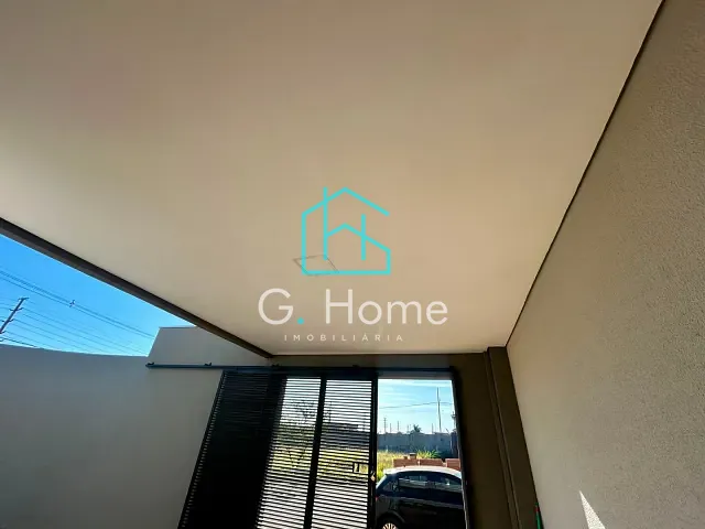 Casa 3 quartos e 2 banheiros, à venda, no bairro Pioneiros em Londrina