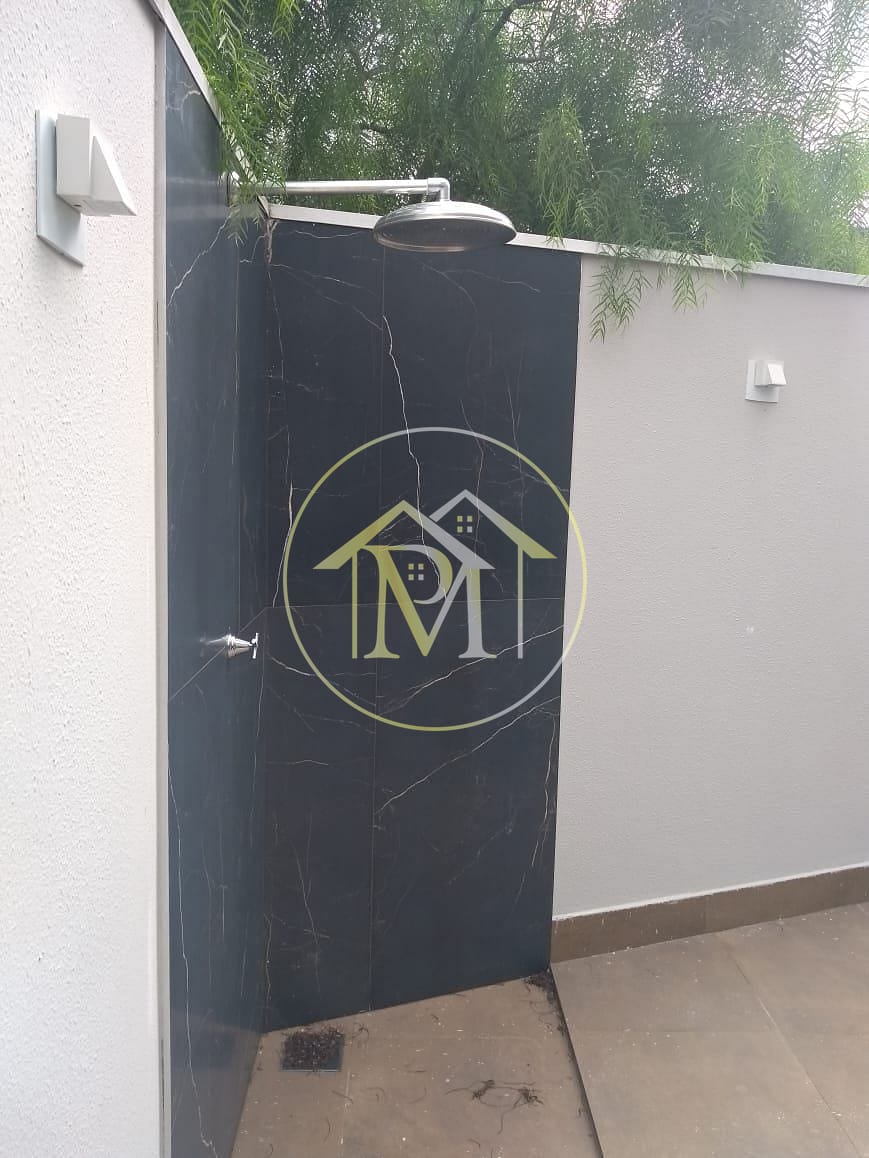 Casa à venda com 4 quartos, 326m² - Foto 11