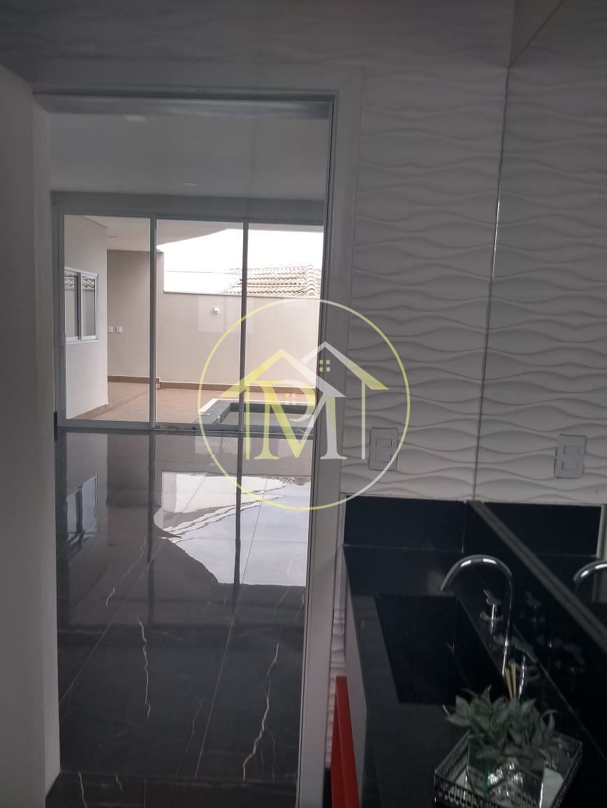 Casa à venda com 4 quartos, 326m² - Foto 73