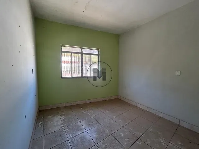 Casa 6 quartos e 5 banheiros, à venda, no bairro Santa Luzia em Aparecida