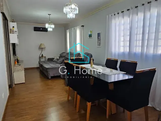 Casa com 350m² 4 quartos e 3 banheiros, à venda, no bairro Andes em Londrina