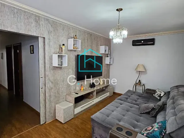 Casa com 350m² 4 quartos e 3 banheiros, à venda, no bairro Andes em Londrina