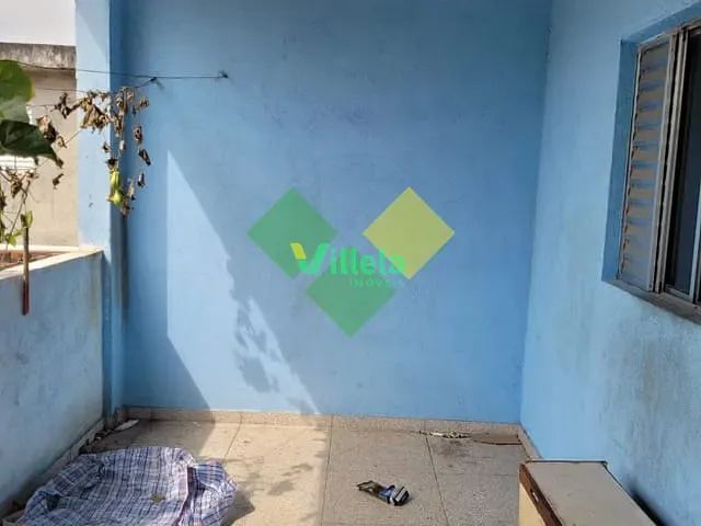 Casa com 325m² 3 quartos e 2 banheiros, à venda, no bairro Jardim Ipê em Itaquaquecetuba