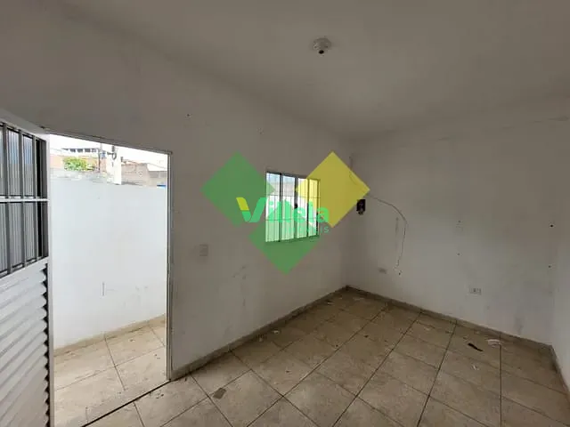 Casa com 325m² 3 quartos e 2 banheiros, à venda, no bairro Jardim Ipê em Itaquaquecetuba