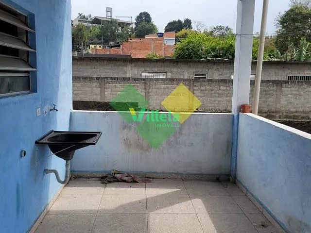 Casa com 325m² 3 quartos e 2 banheiros, à venda, no bairro Jardim Ipê em Itaquaquecetuba