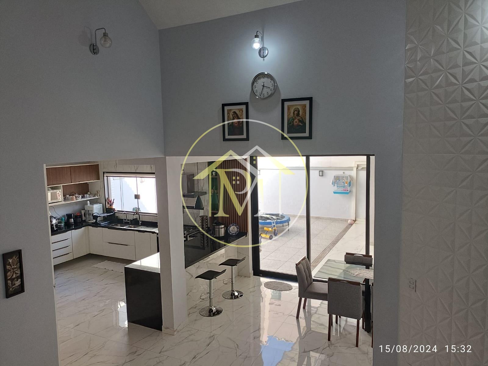 Casa, 4 quartos, 259 m² - Foto 8