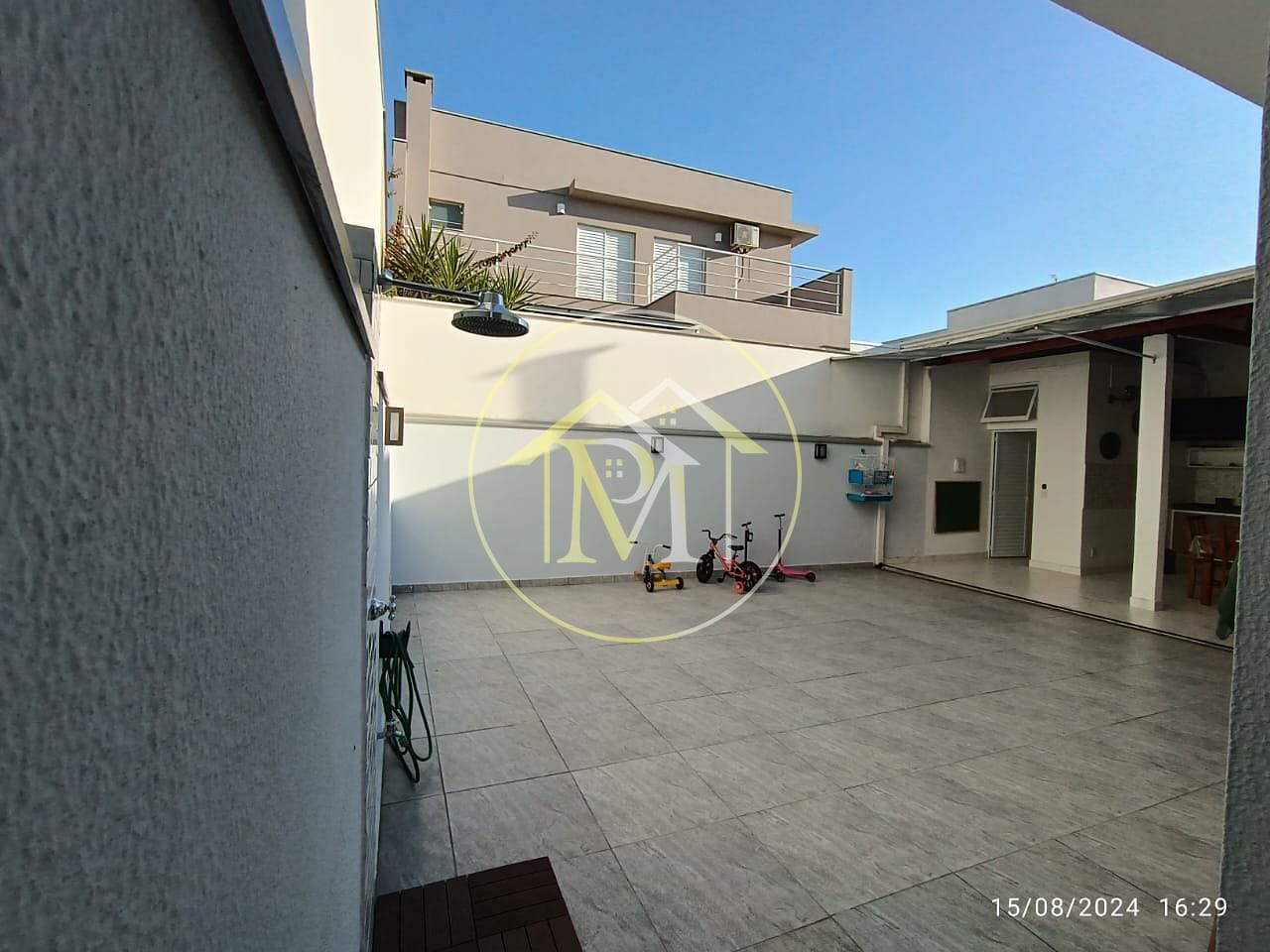 Casa, 4 quartos, 259 m² - Foto 37