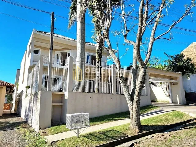 Casa com 325m² 4 quartos e 5 banheiros, à venda, no bairro Imigrante Norte em Campo Bom