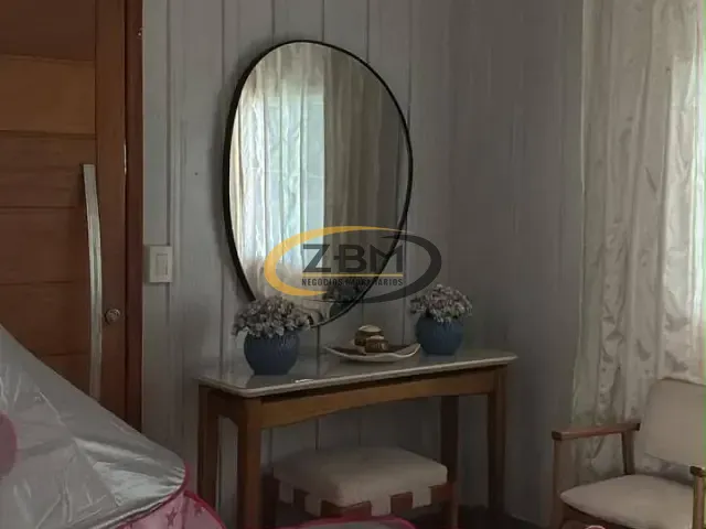 Casa com 230m² 3 quartos e 2 banheiros, à venda, no bairro Vila Filipin em Londrina