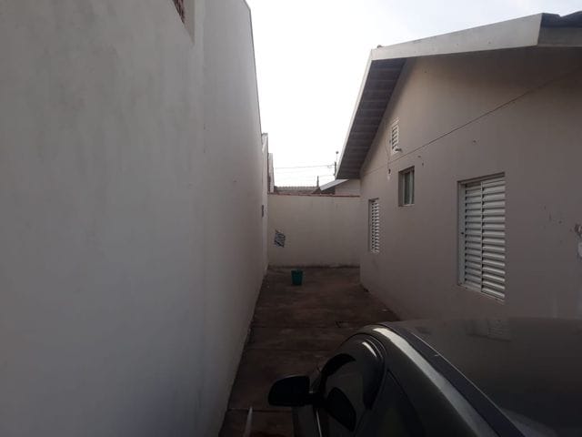 Casa com 210m² 2 quartos e 1 banheiro, à venda, no bairro Residencial Campo Florido em Campinas