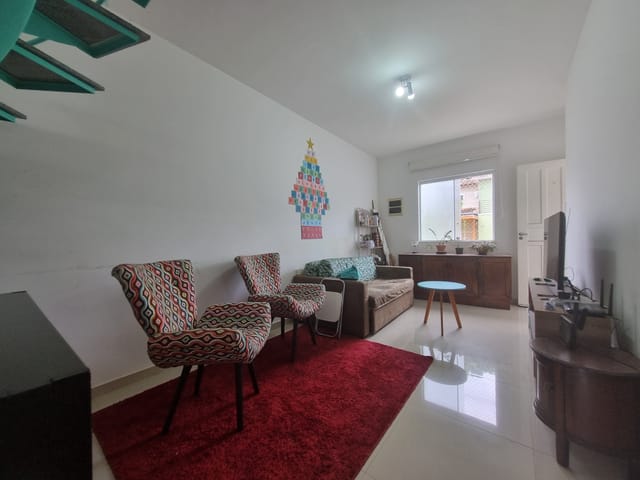 Casa 3 quartos e 3 banheiros, à venda, no bairro Jardim Cristina em Pindamonhangaba