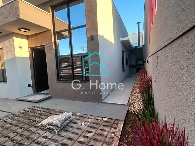 Casa com 125m² 2 quartos e 2 banheiros, à venda, no bairro Jardim Montecatini em Cambé