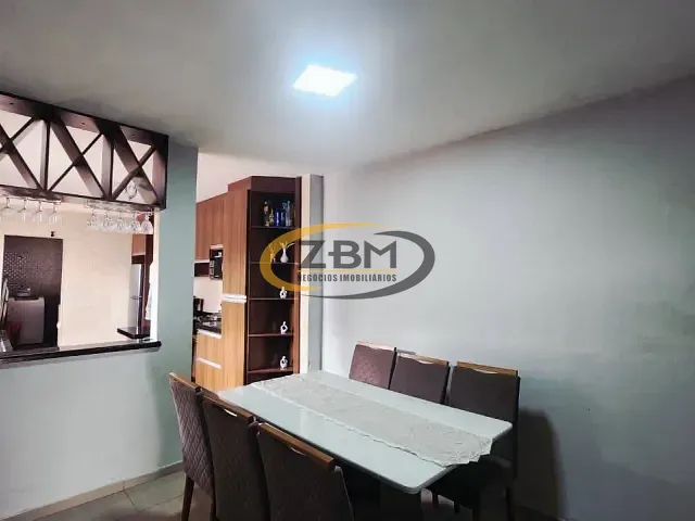 Casa com 259m² 3 quartos e 2 banheiros, à venda, no bairro Espanha em Londrina