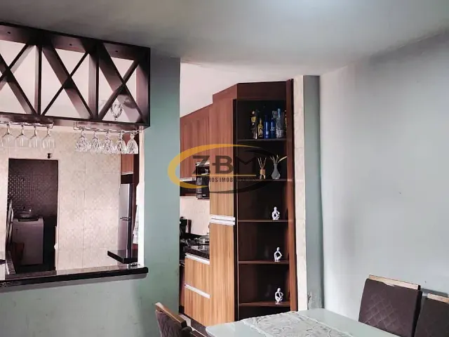 Casa com 259m² 3 quartos e 2 banheiros, à venda, no bairro Espanha em Londrina