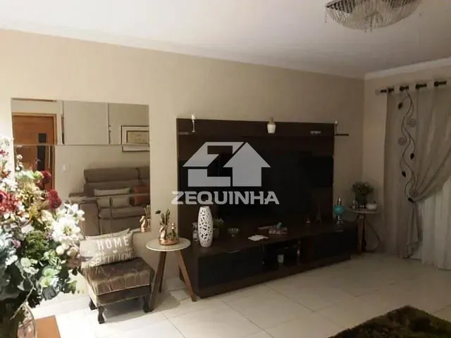 Casa com 138m² 3 quartos e 3 banheiros, à venda, no bairro Adalgisa em Osasco