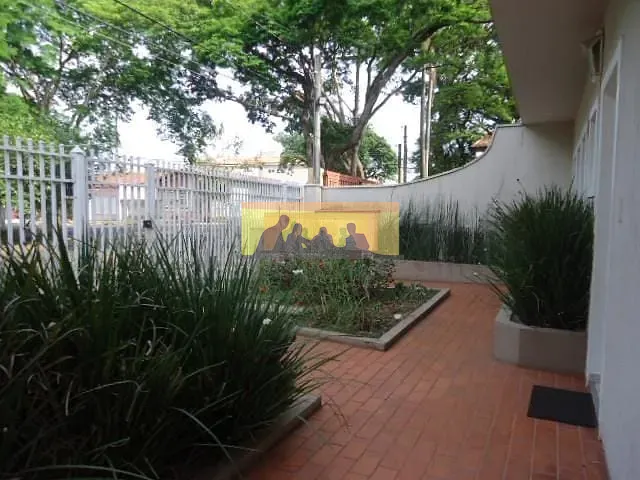 Casa com 270m² 3 quartos e 3 banheiros, à venda, no bairro Vila Modesto Fernandes em Campinas