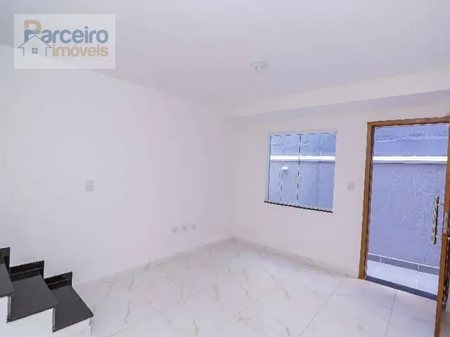 Casa 2 quartos e 3 banheiros, à venda, no bairro Parque Boturussu em São Paulo