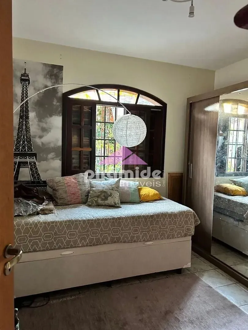 Casa, 4 quartos, 185 m² - Foto 4