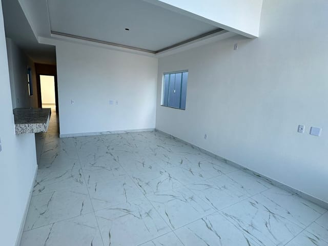 Casa 3 quartos e 2 banheiros, à venda, no bairro Village Rio das Ostras em Rio das Ostras