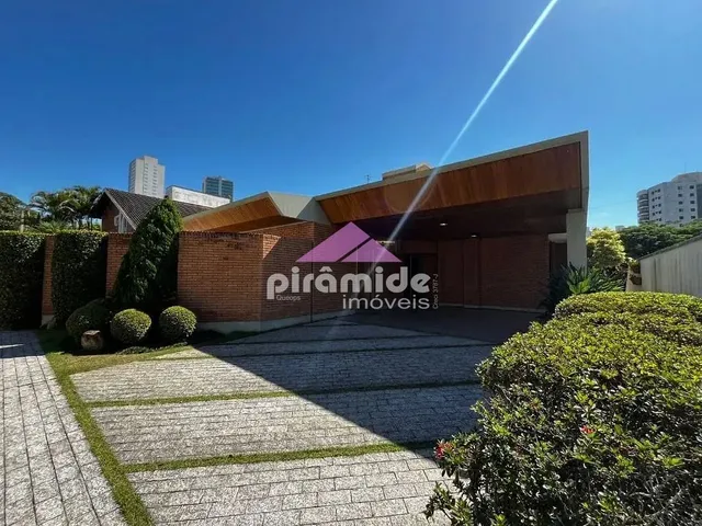 Casa com 520m² 3 quartos e 6 banheiros, à venda, no bairro Jardim Aquárius em São José Dos Campos