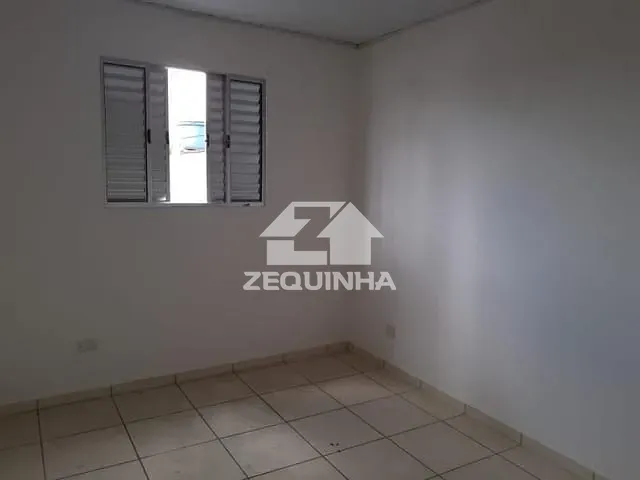Casa com 125m² 4 quartos e 4 banheiros, à venda, no bairro Ayrosa em Osasco