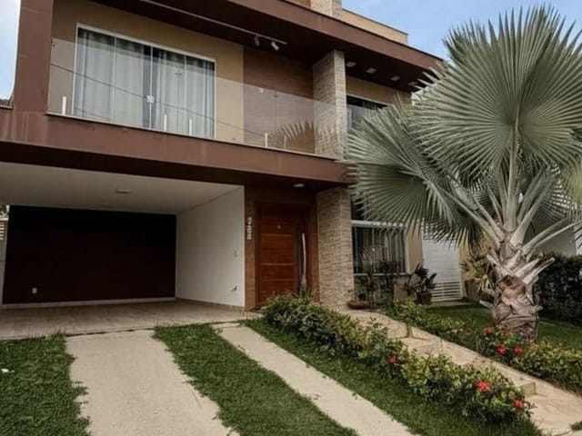 Casa com 300m² 4 quartos e 3 banheiros, à venda, no bairro Lagoa em Macaé