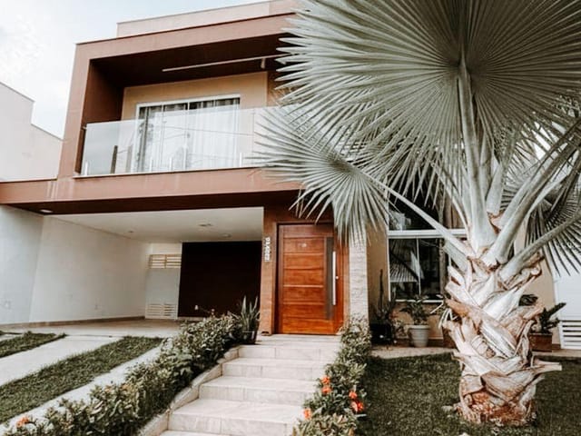 Casa com 300m² 4 quartos e 3 banheiros, à venda, no bairro Lagoa em Macaé