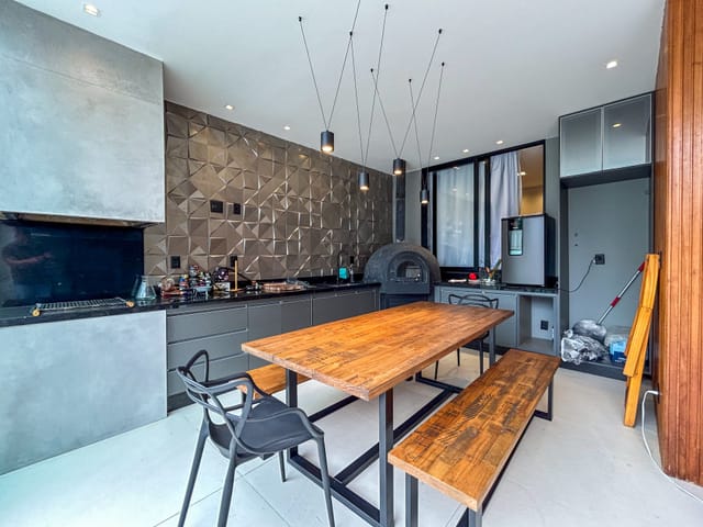 Casa 4 quartos e 7 banheiros, à venda, no bairro Recreio dos Bandeirantes em Rio de Janeiro
