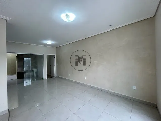 Casa 3 quartos e 2 banheiros, à venda, no bairro Parque Residencial Beira Rio em Guaratinguetá