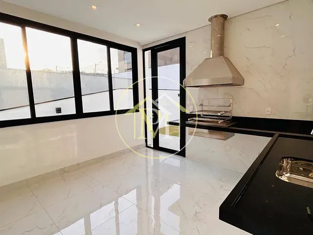 Casa com 310m² 4 quartos e 5 banheiros, à venda, no bairro Green Valley em Votorantim